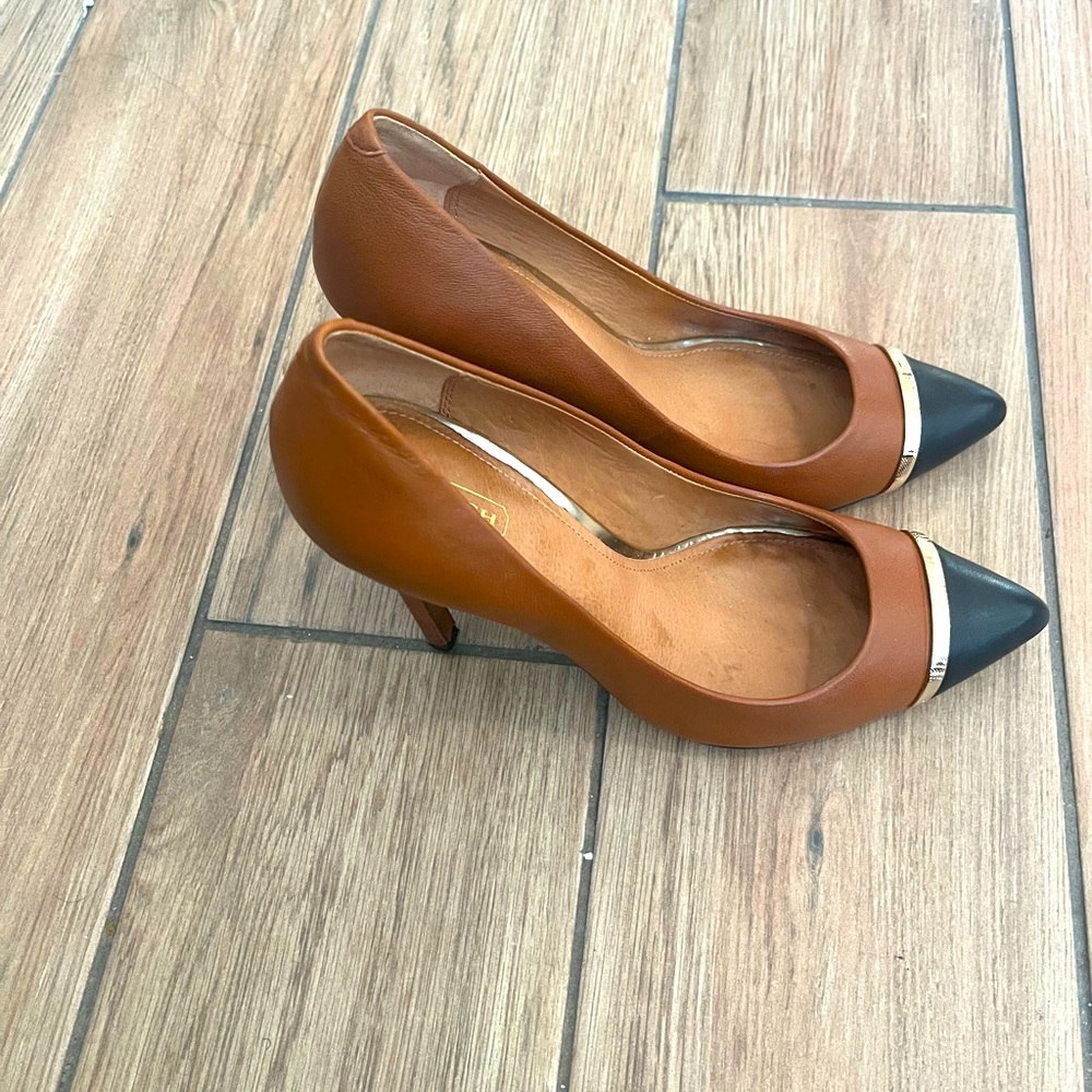 Coach Womens Nacie Heels Pump Size 8B Camel Black Leather Slip On Pointe… - Picture 2 of 4